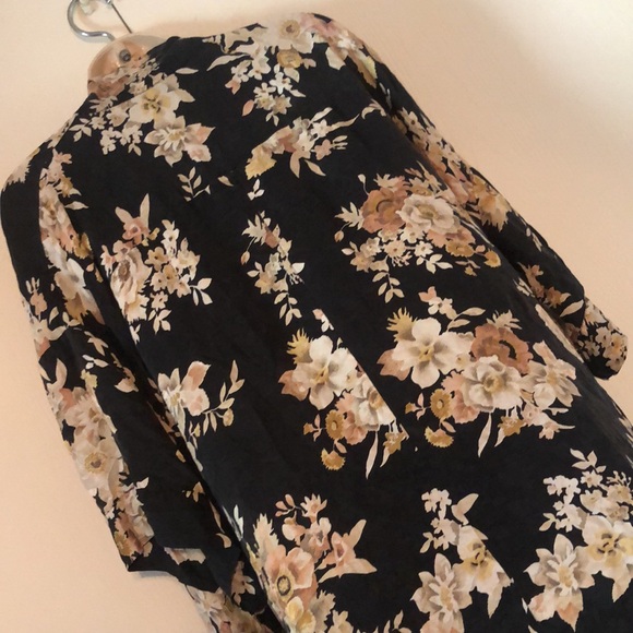 Woman’s VTG fall blue floral silk by August silk kimono cardigan - Picture 12 of 16